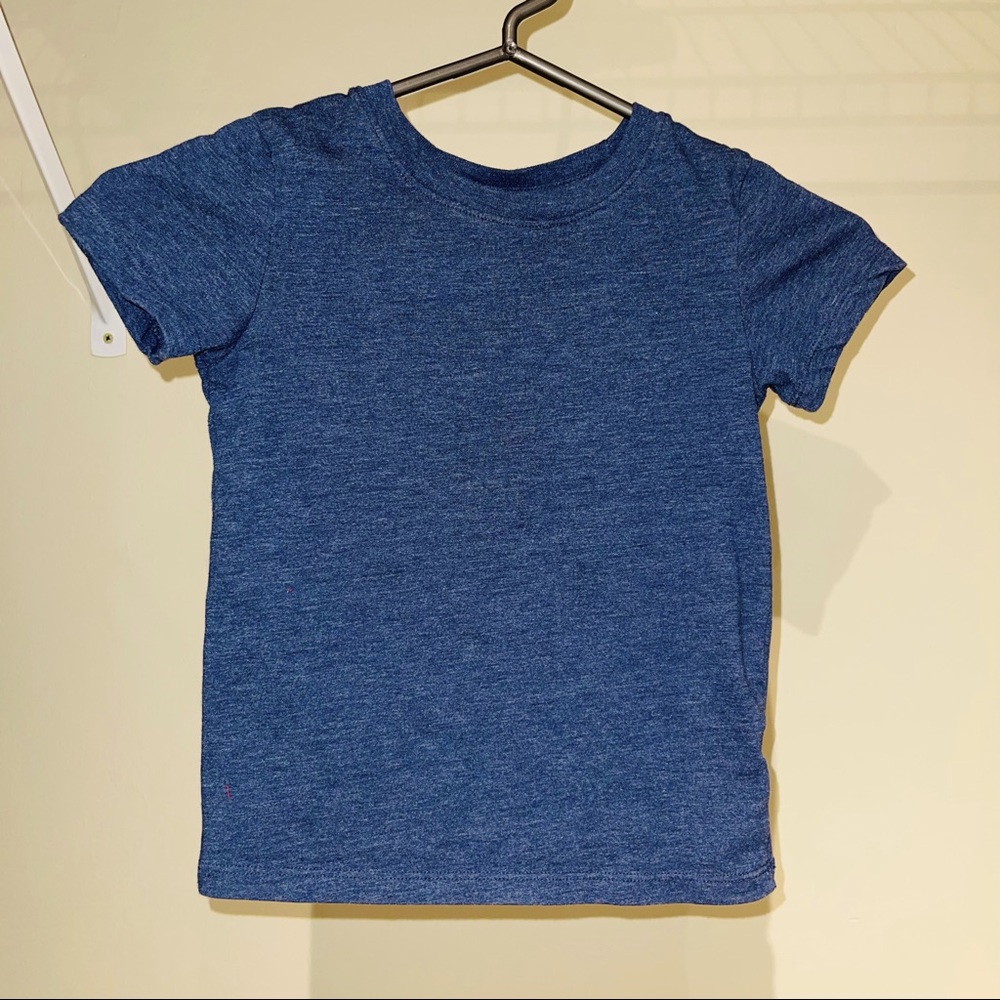 Cat & Jack 4T t-shirt